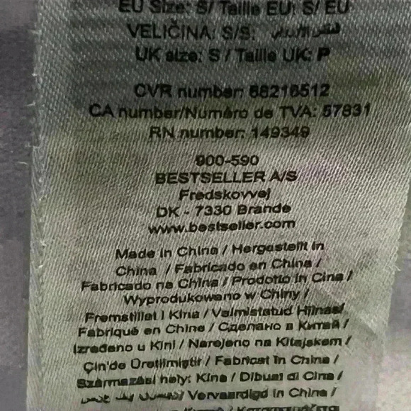 VERO MODA SWIMSUIT LADIES SIZE SMALL OFF WHITE SUMMER POOL BEACH RUFFLE SHOULDER - Picture 7 of 8